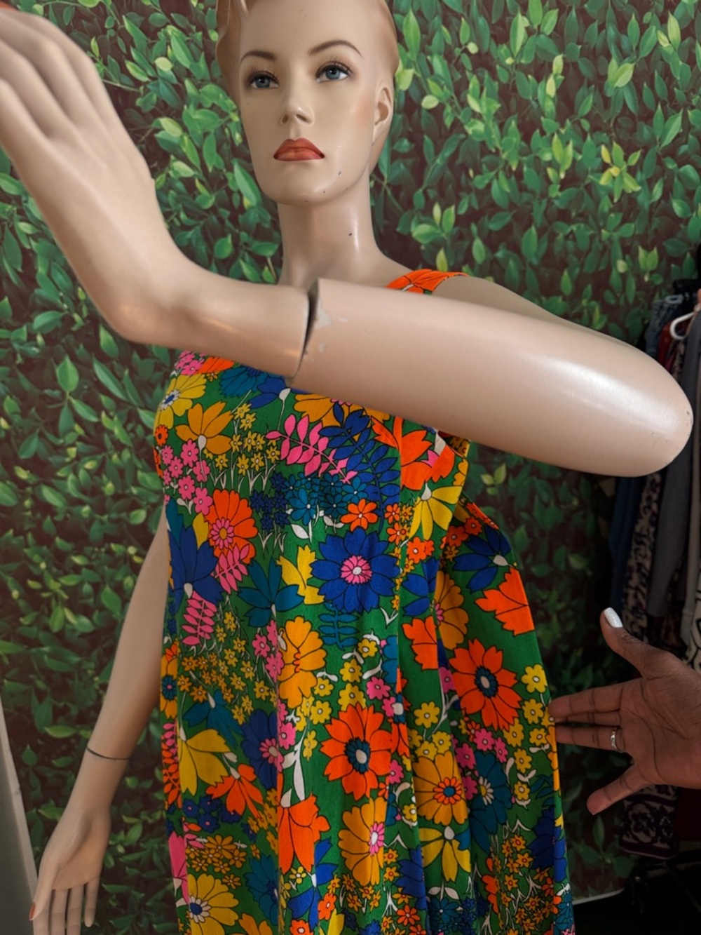 Vintage Hawaiian Flower Power Maxi Dress - Picture 13 of 17